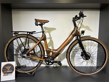 my Boo Afram Gates Wave 52 8-Gang